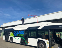 Installation d'une potence antichute pour travaux sur toit d'un bus